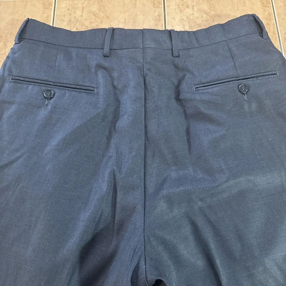 Jos A Bank Signature Gold 2 Piece Dark Gray 100% Wool Suit 40L Pants 34 x 31
